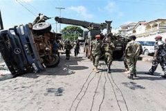 military-truck-in-accident_640_425